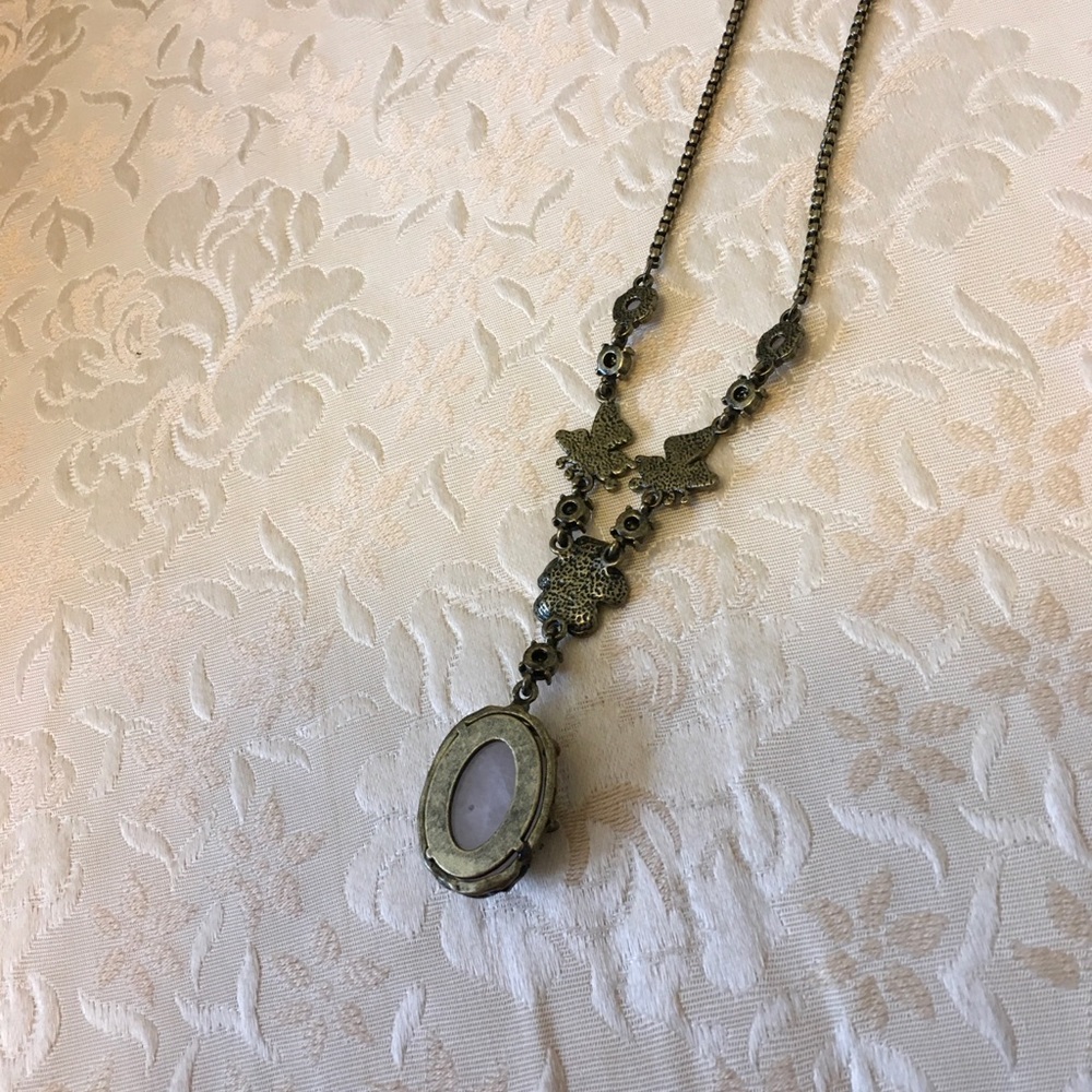 NWT Victorian Antique style necklace and earrings set. - Picture 7 of 7